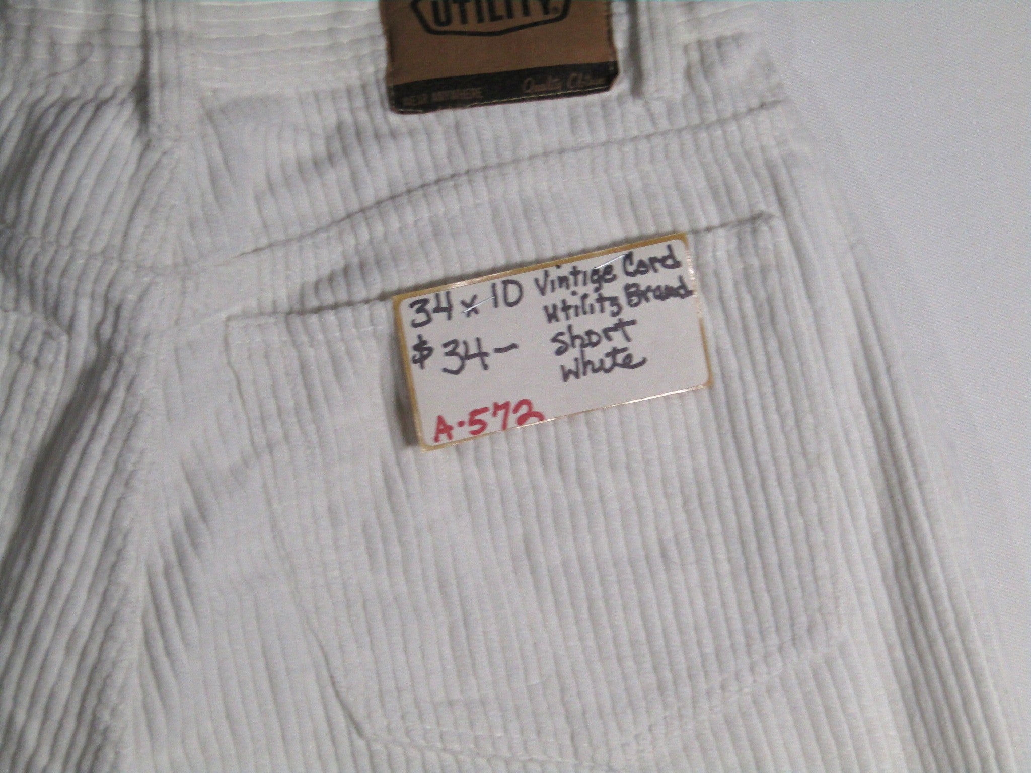 1990s Vintage Corderouy Utility Brand Shorts White waist size 34 inseam size 10