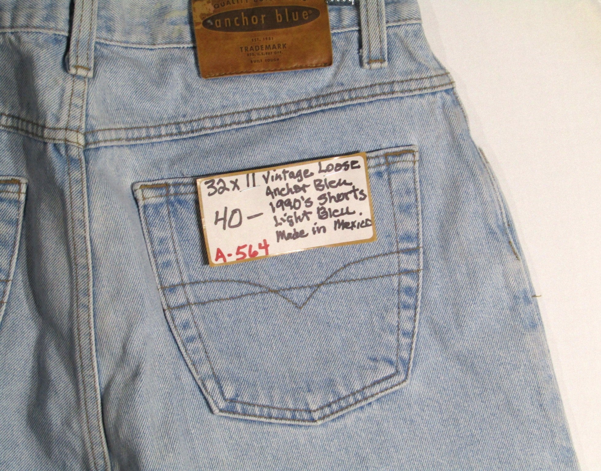 1990s Vintage Anchor Blue Loose Jean Shorts waist 32 inseam 11