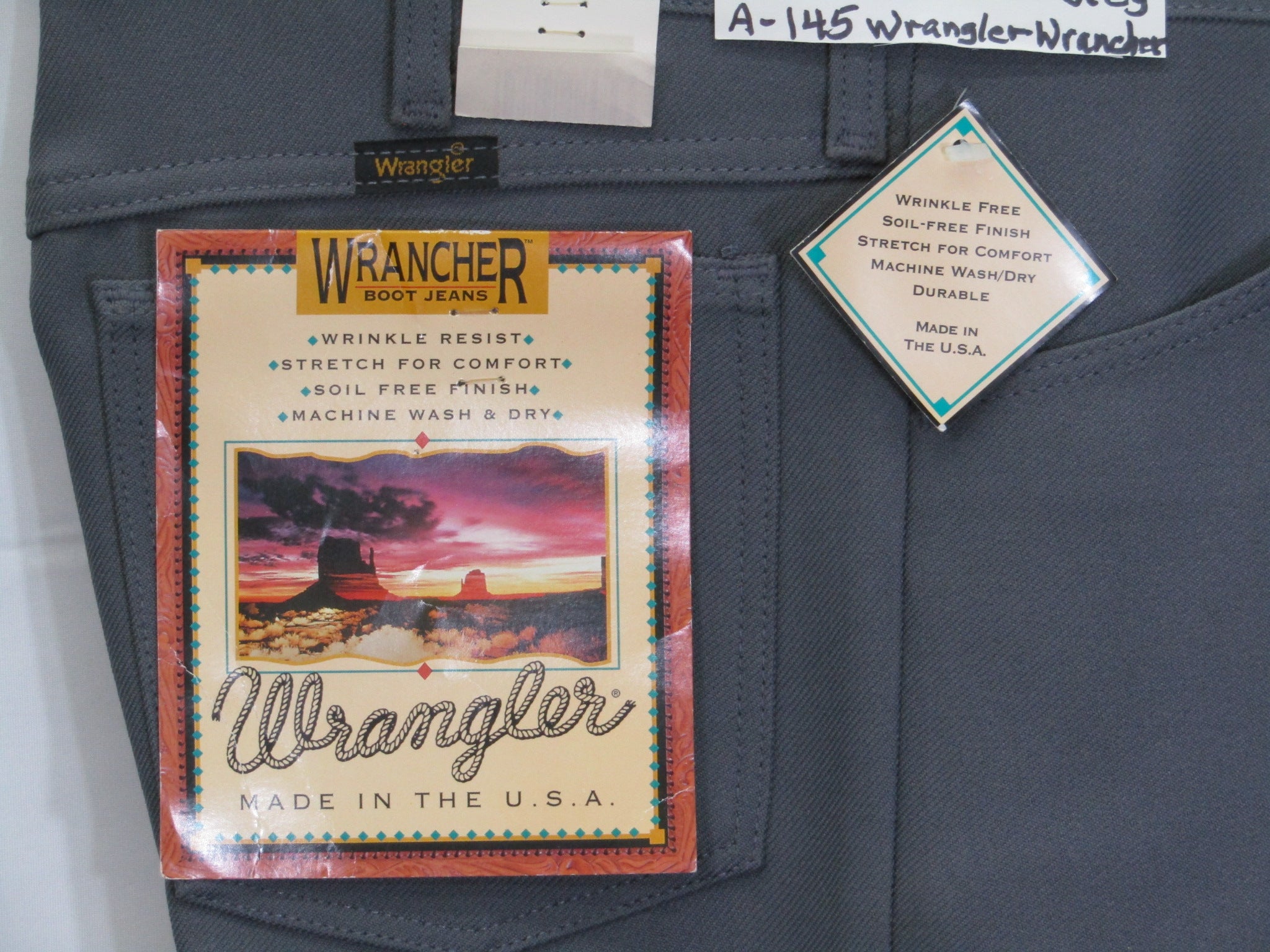 1980's Western Wear Ranchers Boot Mens Wranglers 30 x 32 Polyester Grey Made in the USA