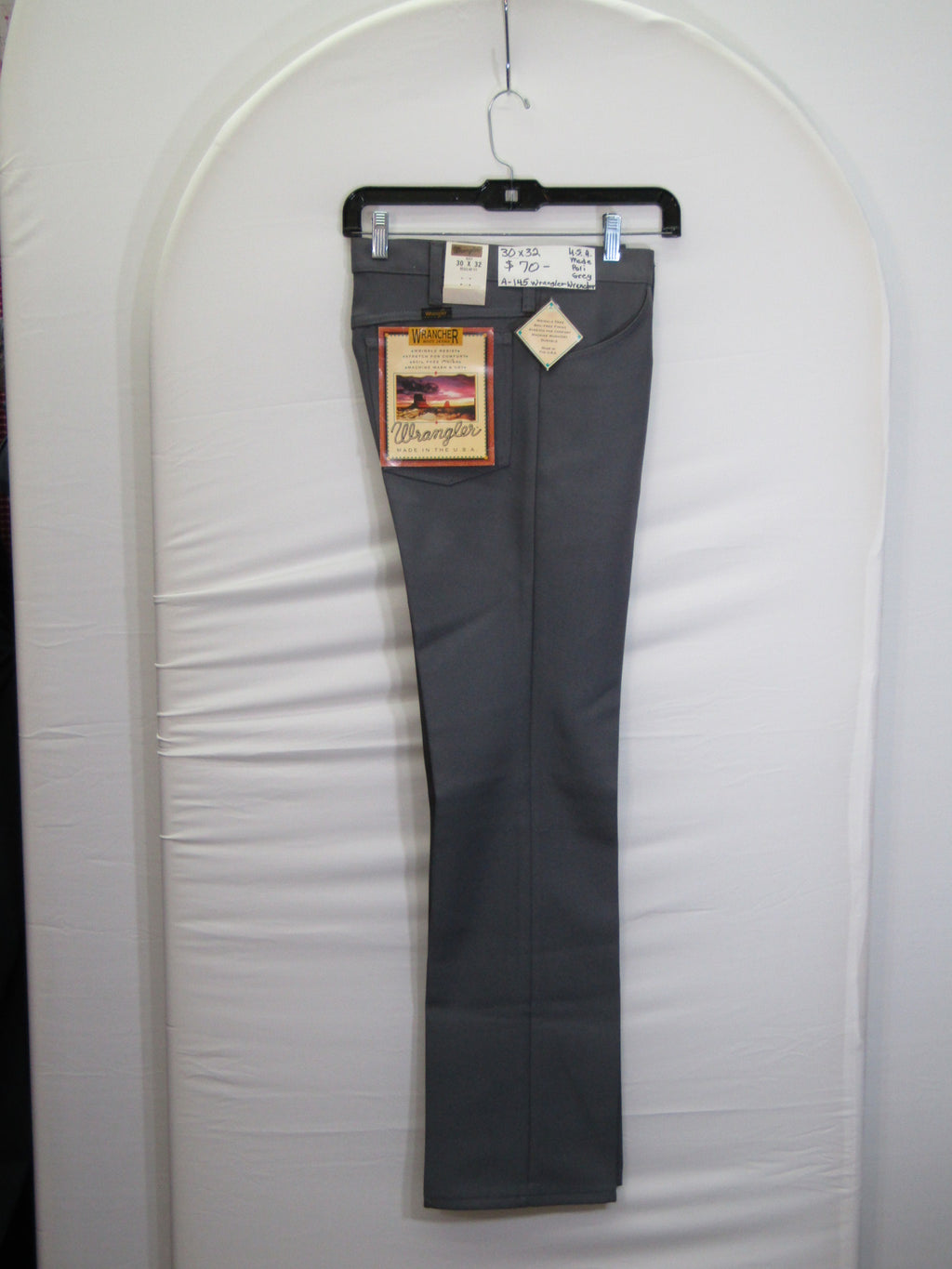1980's Western Wear Ranchers Boot Mens Wranglers 30 x 32 Polyester Grey Made in the USA