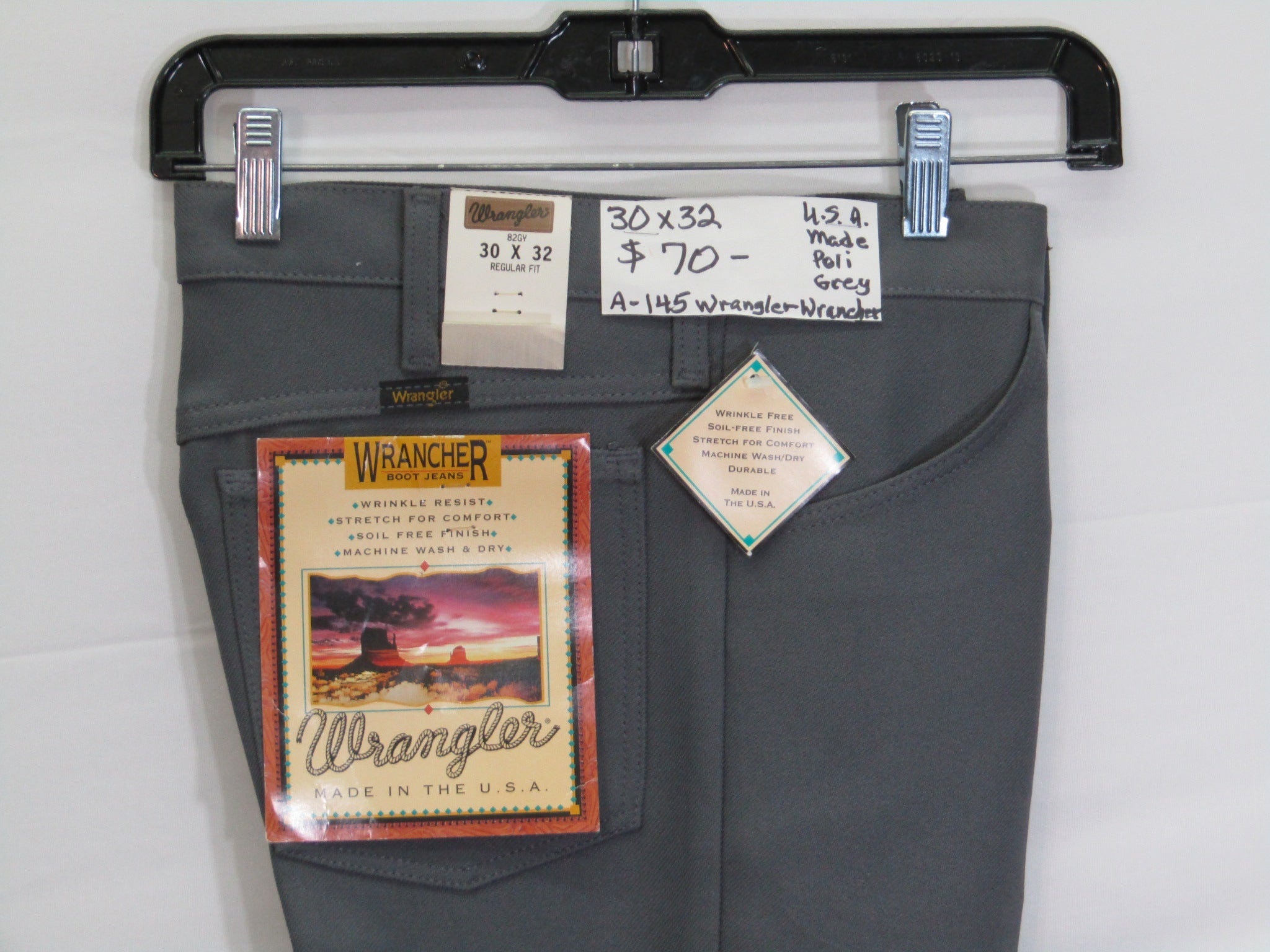 1980's Western Wear Ranchers Boot Mens Wranglers 30 x 32 Polyester Grey Made in the USA
