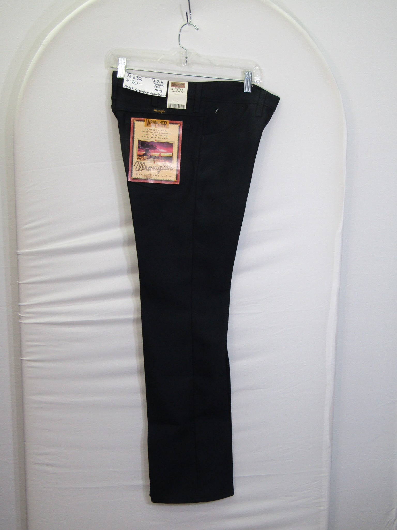 1980's Western Wear Ranchers Boot Mens Wranglers 31 x 32 Polyester Black Made in the USA