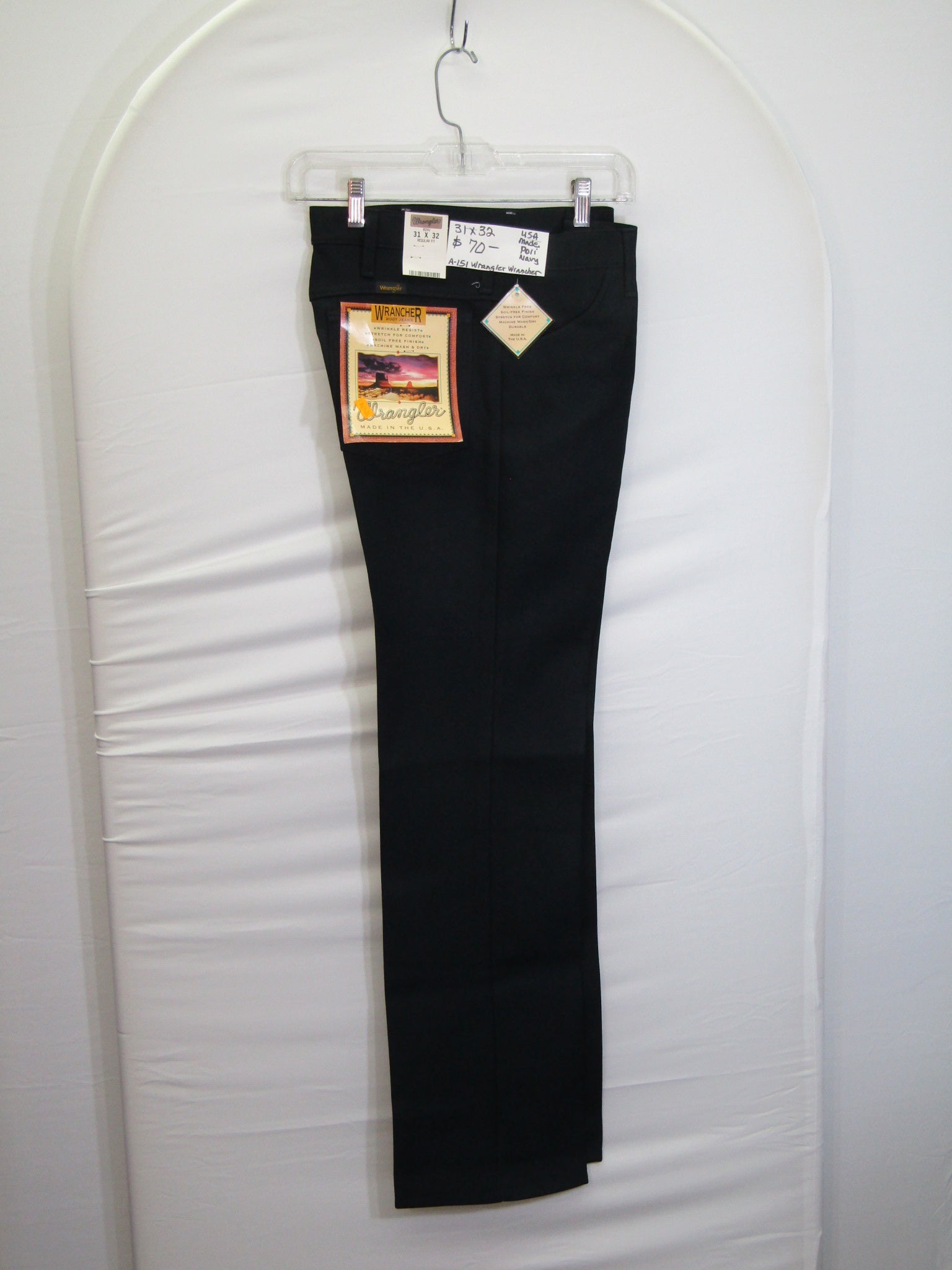 1980's Western Wear Ranchers Boot Mens Wranglers 31 x 32 Polyester Navy Made in the USA