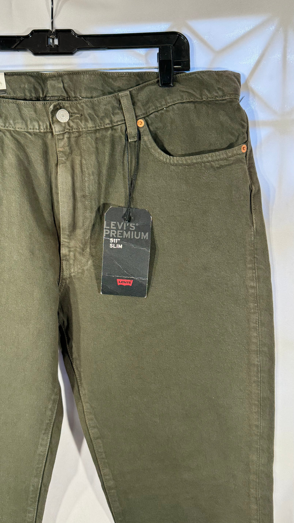 Mens Jeans Levis 511 Slim NWT 38x34