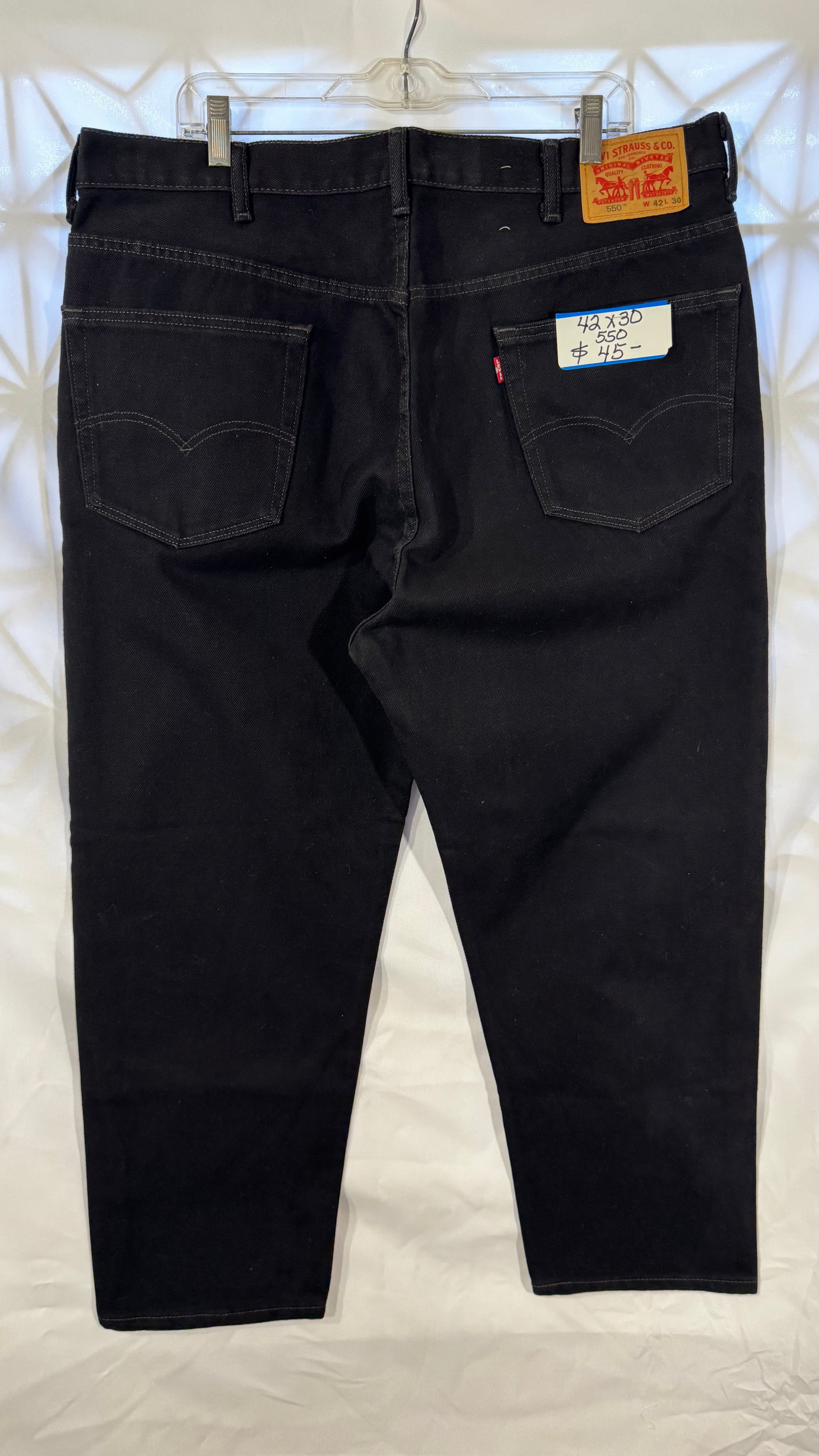 Mens Jeans Levis 550 42x30