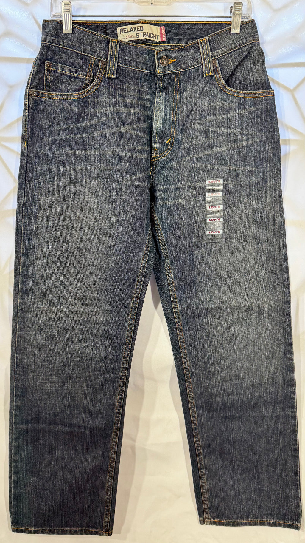 Mens Jeans Levis 559 30x32 New without Tag