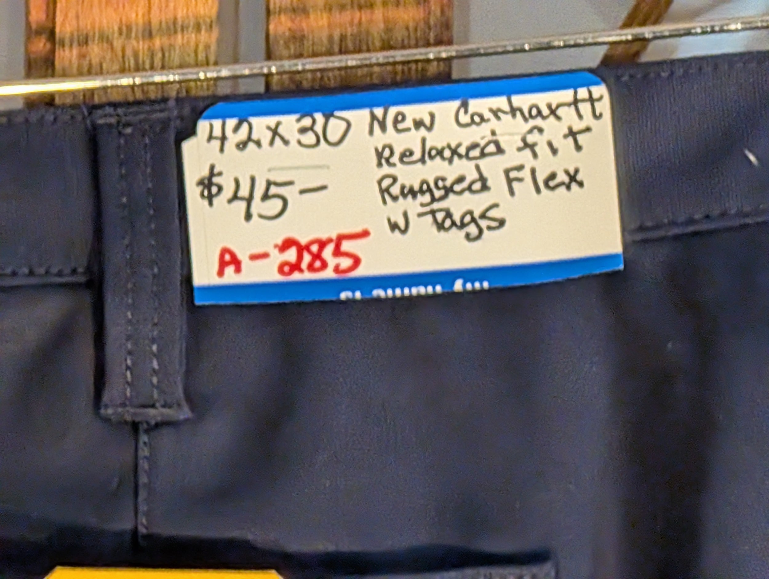 Men's 42x30 Carhartt NWT