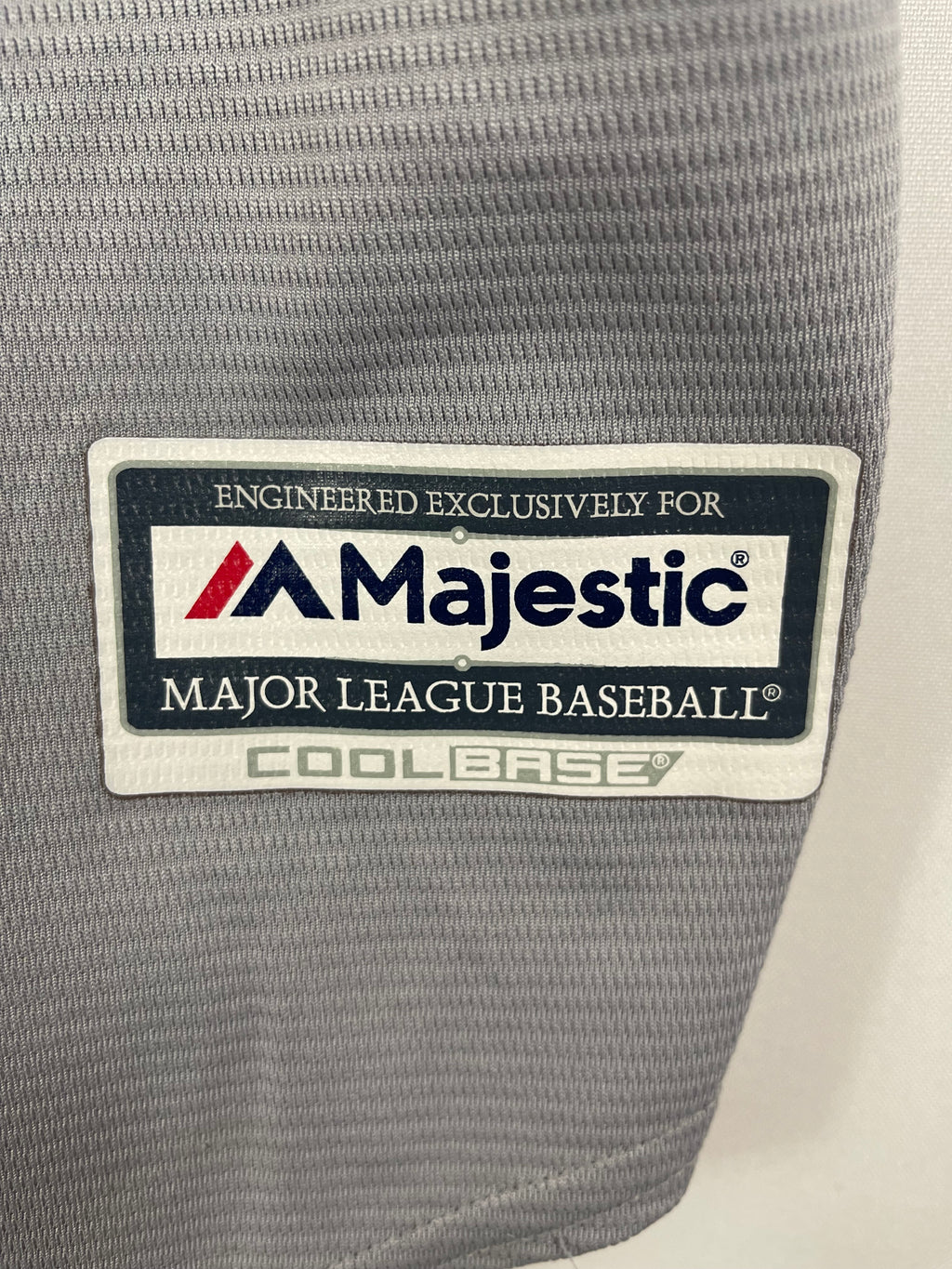 Vintage 90's Cleveland Indians Classic  Majestic Baseball Jersey (Size L)